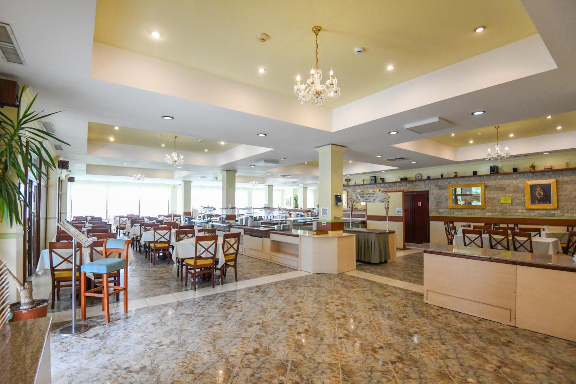 Complex Modern All Inclusive Mamaia Ngoại thất bức ảnh