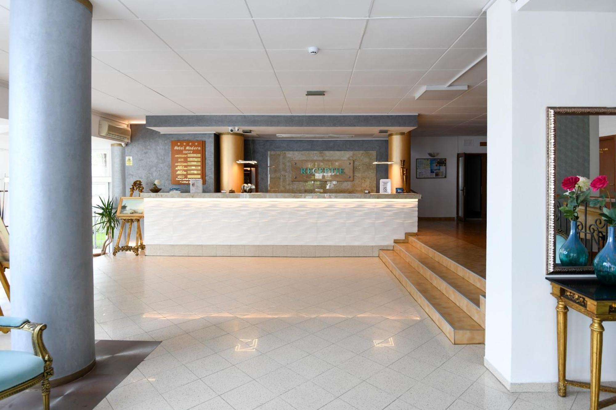 Complex Modern All Inclusive Mamaia Ngoại thất bức ảnh