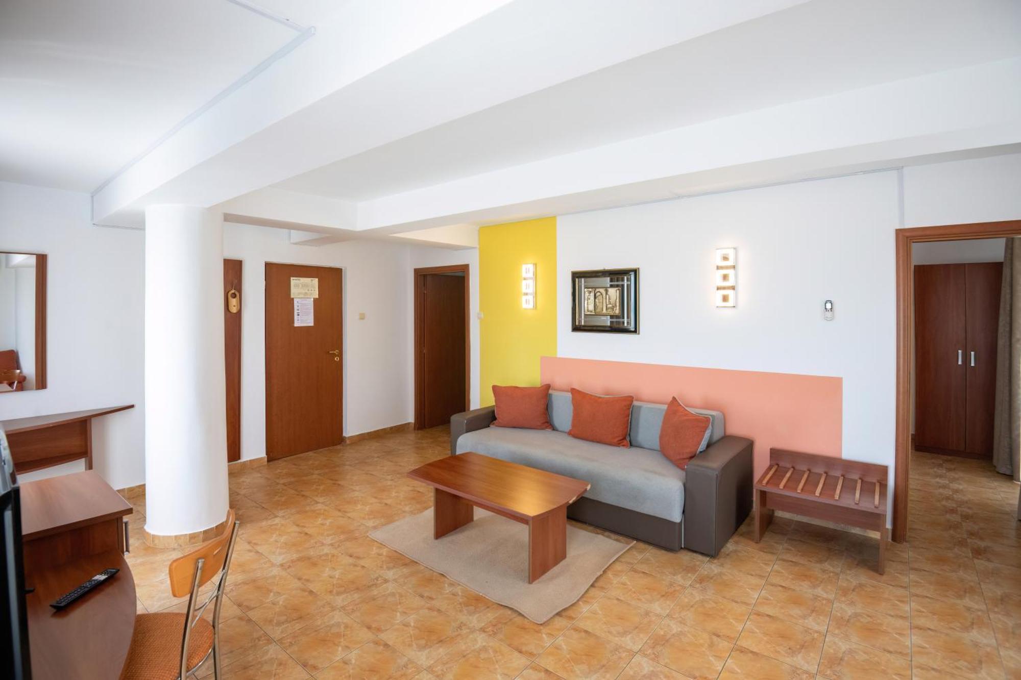 Complex Modern All Inclusive Mamaia Ngoại thất bức ảnh