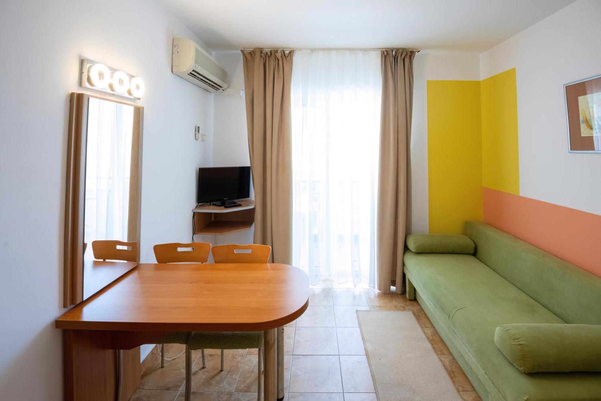 Complex Modern All Inclusive Mamaia Ngoại thất bức ảnh