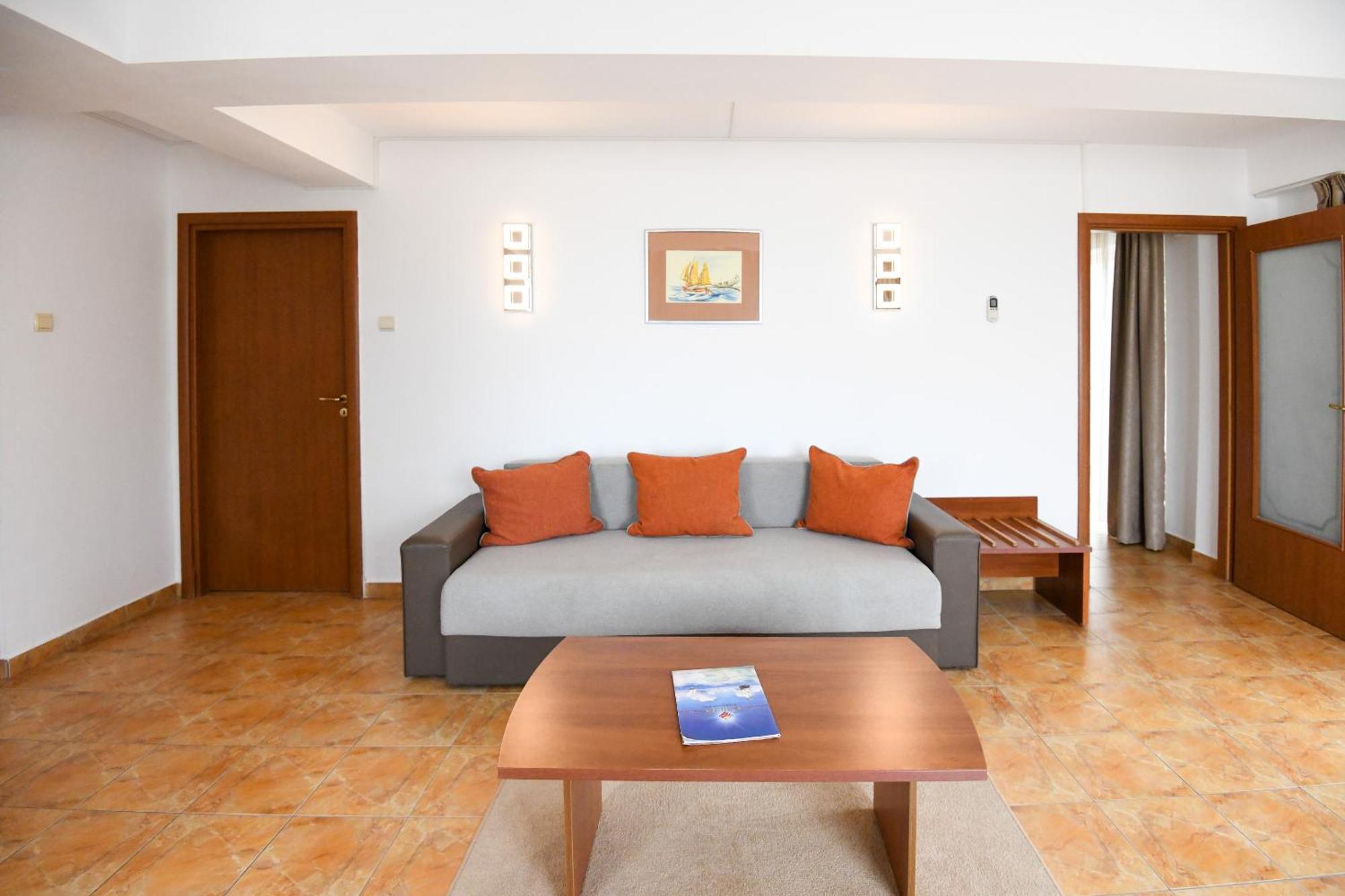 Complex Modern All Inclusive Mamaia Ngoại thất bức ảnh
